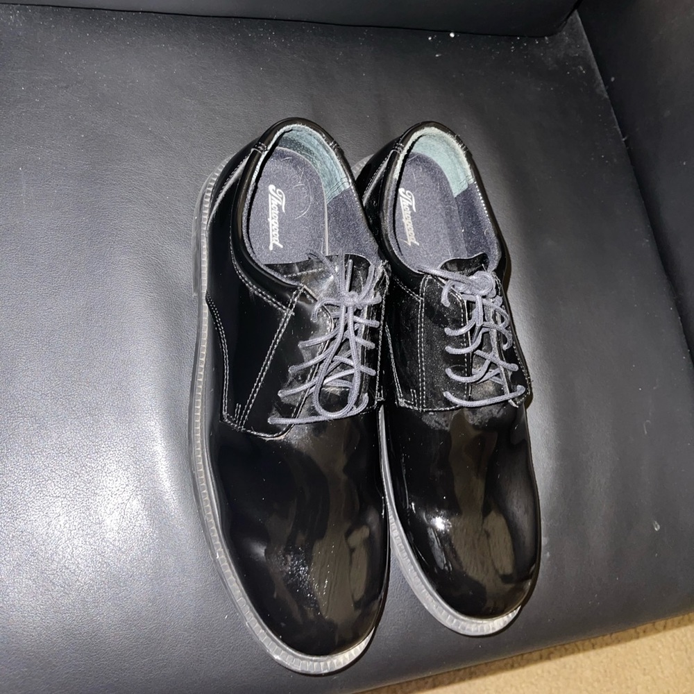 Thorogood Uniform Classics Black Pat and Leather